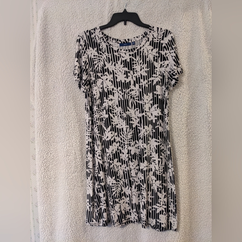 Apt 9 dress